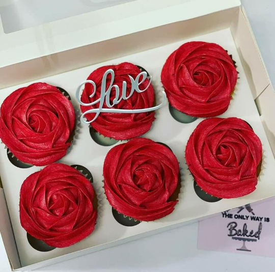 Love Cake Charm