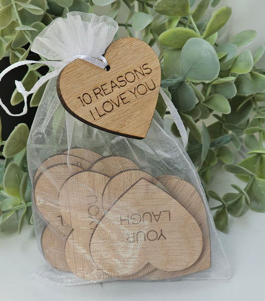 10 Reasons I Love You - Wooden Hearts set